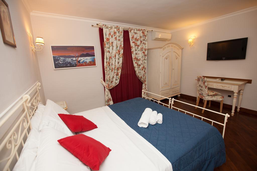 Hotel Ausonia Νάπολη Εξωτερικό φωτογραφία