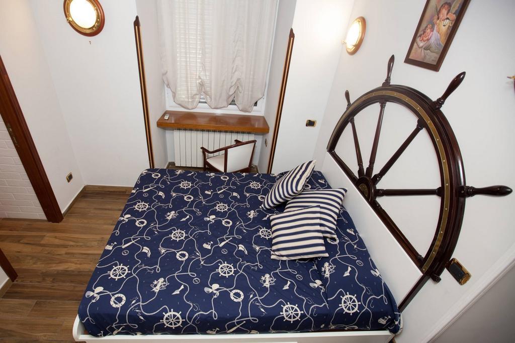 Hotel Ausonia Νάπολη Εξωτερικό φωτογραφία