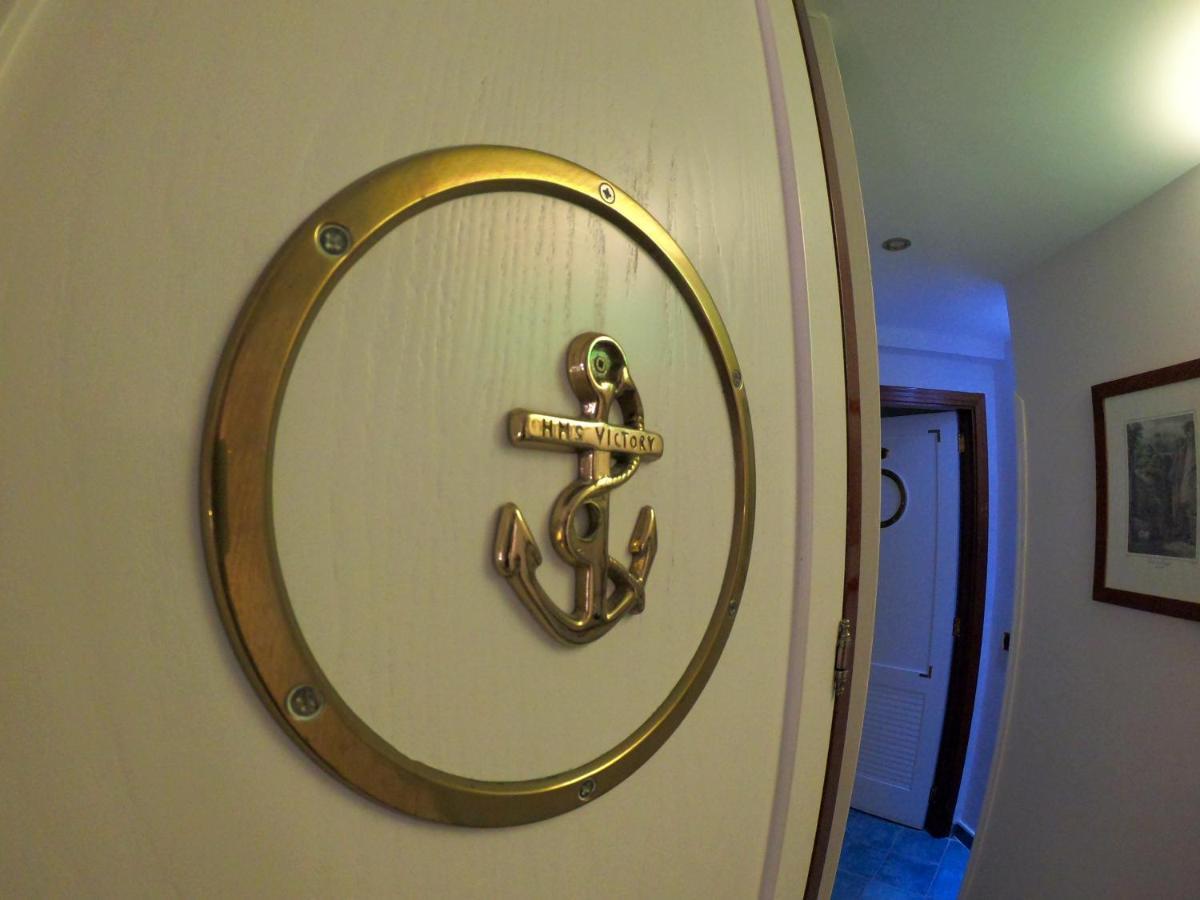 Hotel Ausonia Νάπολη Εξωτερικό φωτογραφία