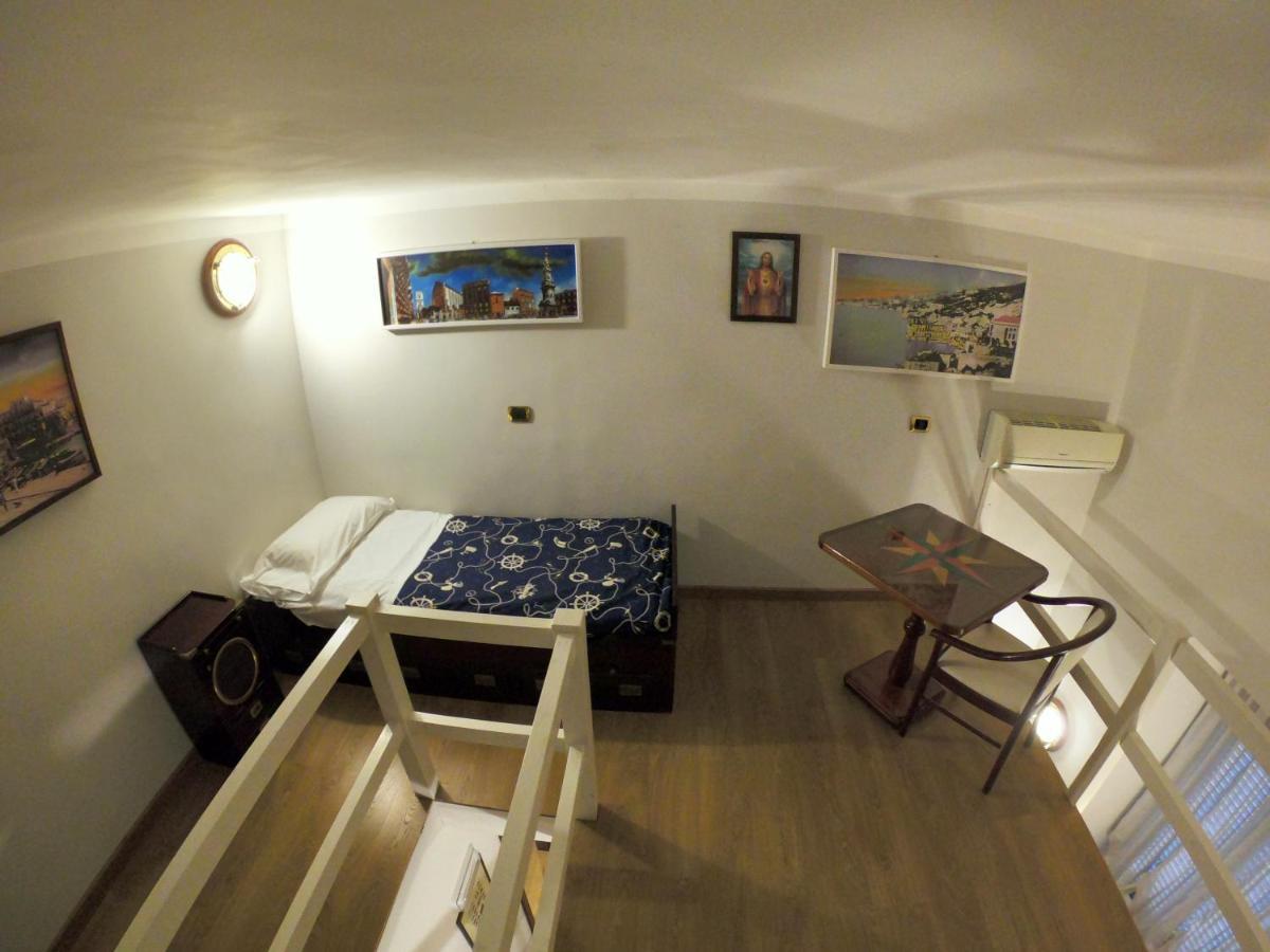 Hotel Ausonia Νάπολη Εξωτερικό φωτογραφία