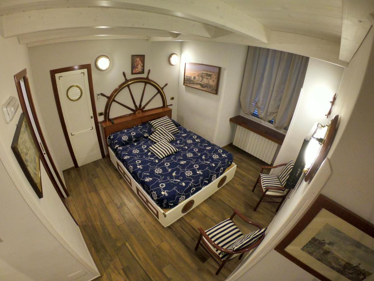 Hotel Ausonia Νάπολη Εξωτερικό φωτογραφία